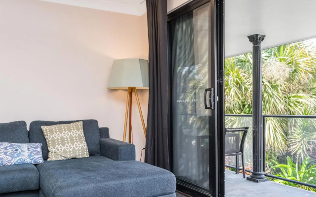 Byron Bay Accom Unit 3 5-9 Somerset Street - Summer Central