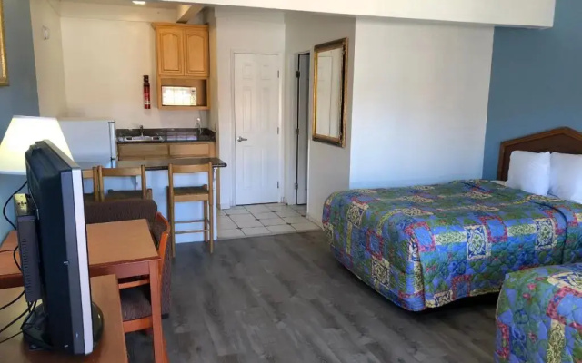All Seasons Lodge