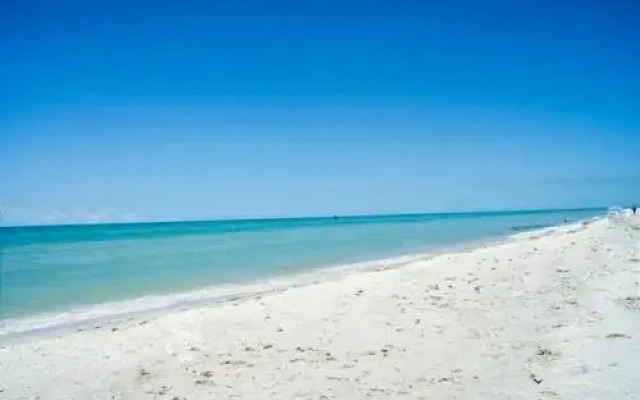 Sandpiper Beach #405