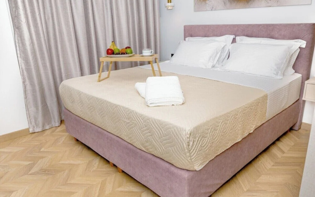 G B Urban Spa by Cretanhouses
