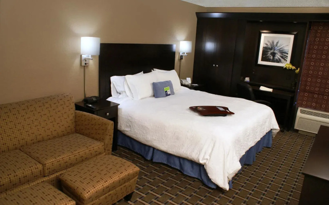 Spark by Hilton Tampa Brandon