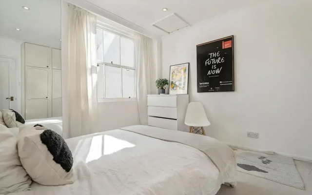 2-bed Knightsbridge Home