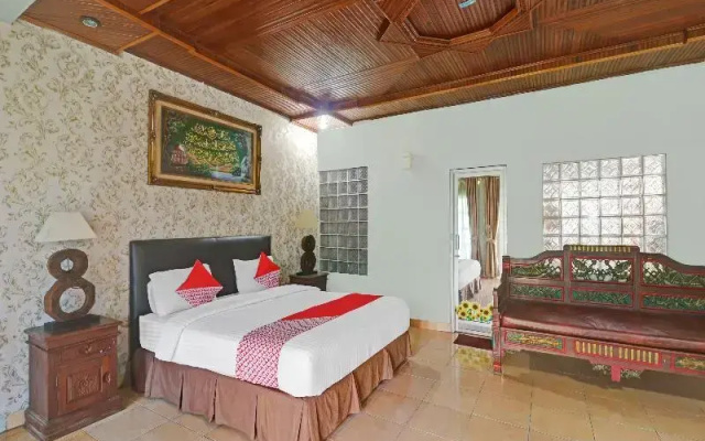 OYO 113500 Hotel R Cantika Syariah