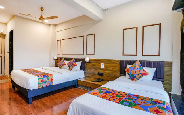 Fabhotel Crescent