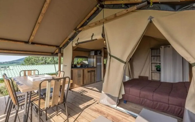 Camping Moulin Des Iscles