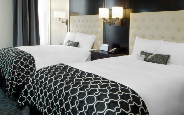 Hotel Blackhawk, Autograph Collection