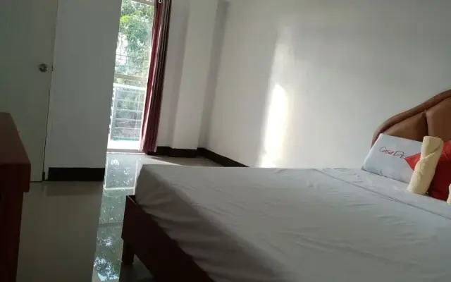 ACM Surfing View Hotel