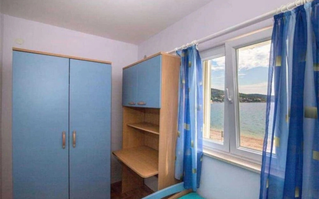Apartment Mer