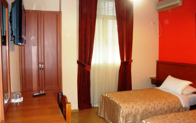 Hotel Nobel Tirana