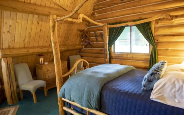Snowberry Inn Bed & Breakfast