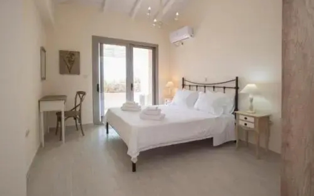Poliana Estate Villas
