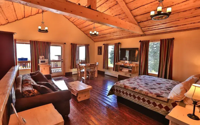Kenai Peninsula Suites