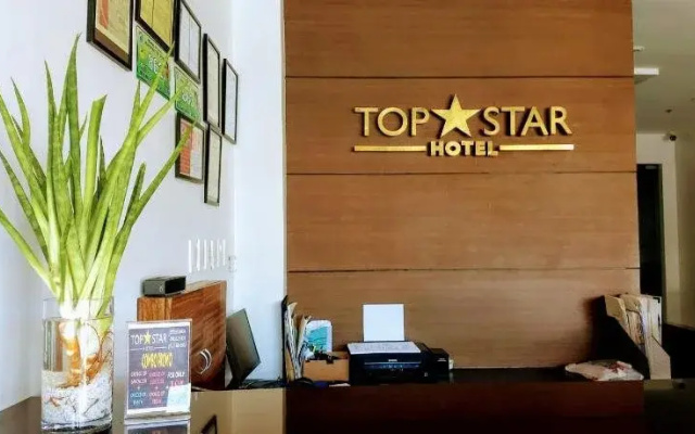 Top Star Hotel Oton