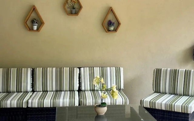 Tranquil Beachside Retreat With Private Pool in Garabito