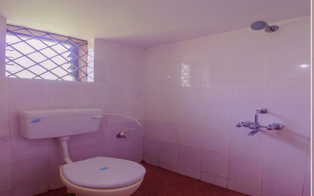 OYO 17343 Home 1BHK With Balcony Uddo Beach