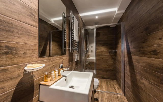Catalpa - Design Apartment With Spa And Gym