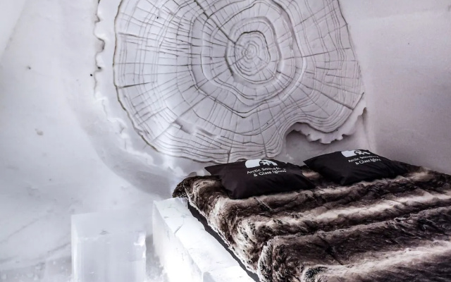 Arctic SnowHotel & Glass Igloos