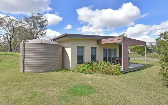 Ironbark Villa 6