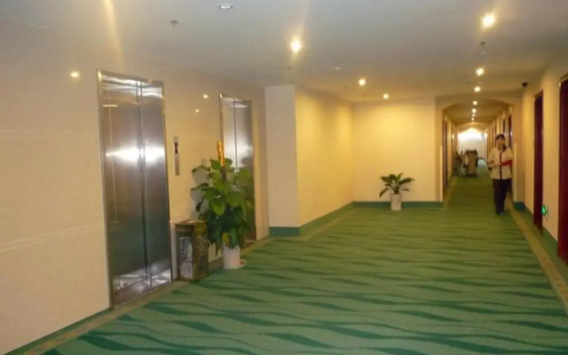 GreenTree Inn Jiangsu Wuxi Meiyuan Kaiyuan Temple Subway Master Station Express Hotel