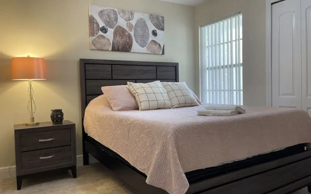 Lovely Luxury Apartment Close Disney