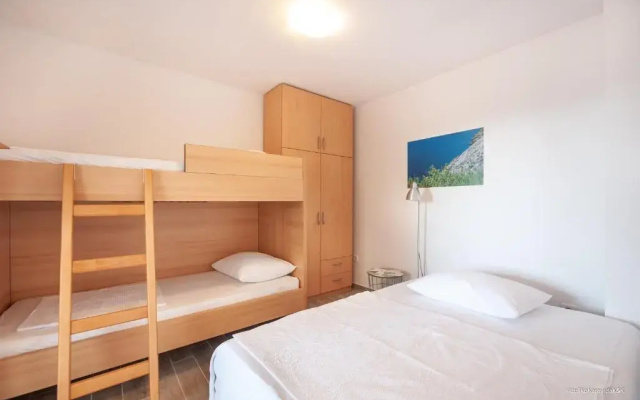Ultima Apartments
