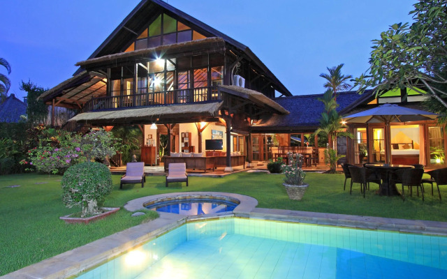 Adelle Villas Seminyak Bali - 3 Bedroom Villas