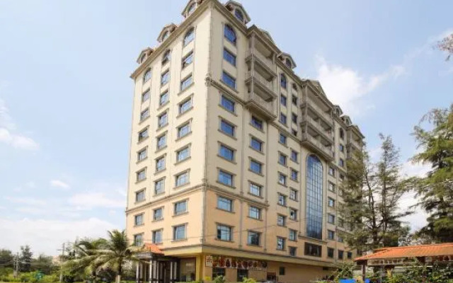 Dongxing Zijin Hotel