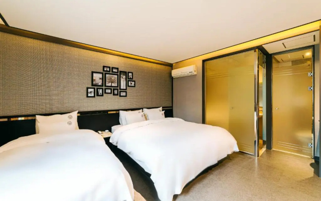 Hotel Ssome