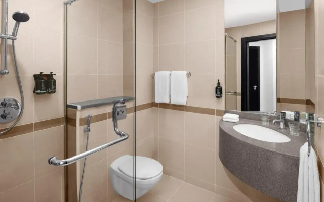 Holiday Inn Safa Park