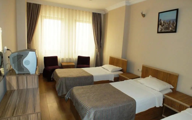 Ece Hotel