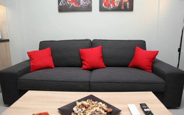 Ariadni s Athenian Apartment