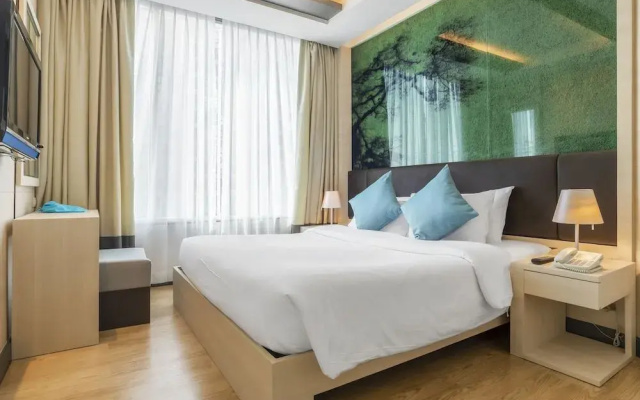 Metropolitan Residence Phrakanong by Favstay
