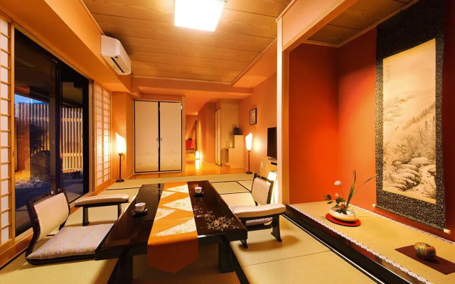 Отель Ryokan KANADE