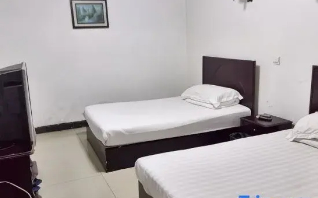 Hudu Hotel