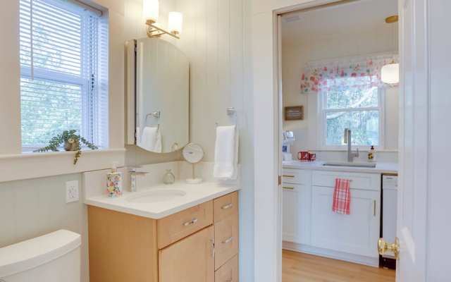2 Mi to Bryant-denny Stadium! Pet-friendly Home