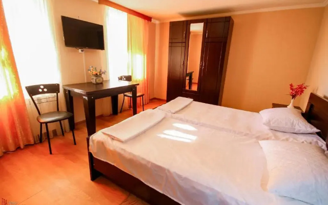 Green Garden Guest House