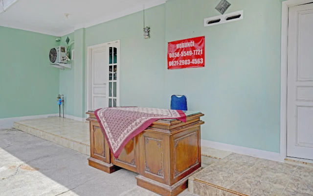 Dewi Guest House Syariah by Oyo