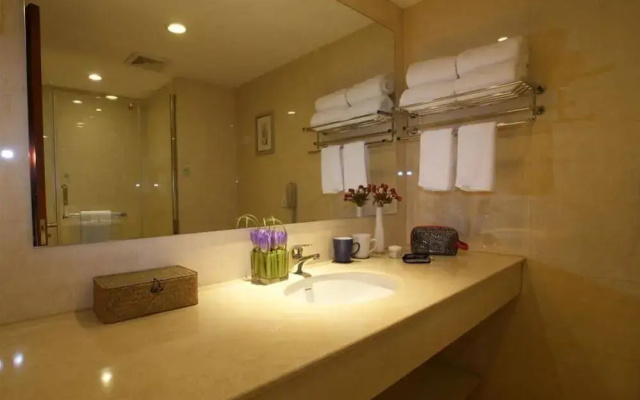 Hangzhou Huachen Yinxiang Hotel