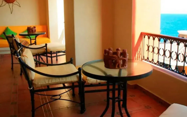 2 BD Family Suite at Cabo San Lucas
