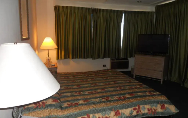 Hotel Mediterráneo Plaza