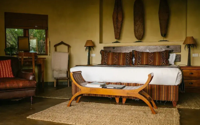 Nedile Lodge