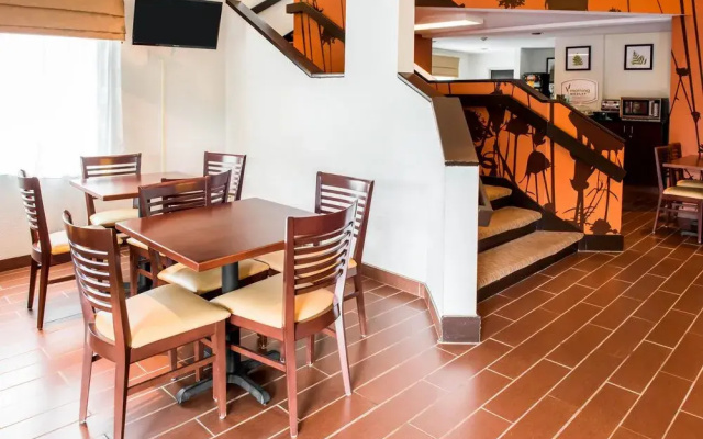 Quality Inn Bridgeport-clarksburg