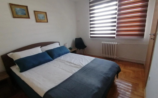 Apartman Alina - free public parking