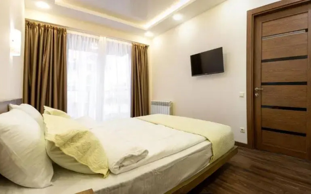COMFY Family Suite, 4 seasons F1, New Gudauri