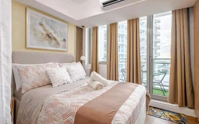 Dessa'sCrib Apartment by Azure 1BR
