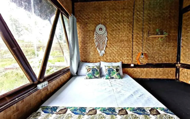 Cianjur Paddies Hostel