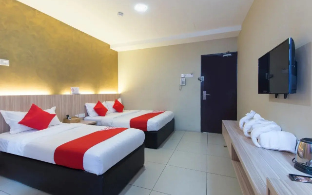 Top Garden Hotel
