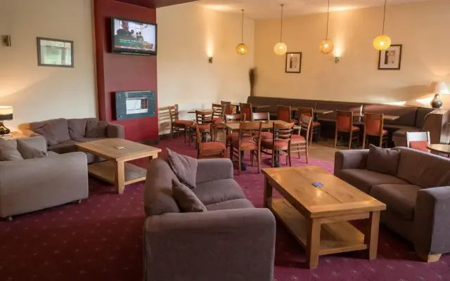 Allerton Court Hotel