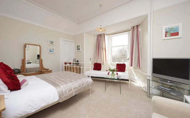 Trafford Bank Guest House