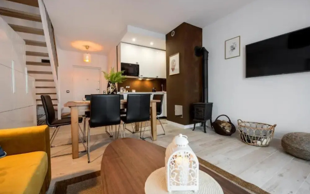 Large Holiday Home, Sauna, Whirlpool